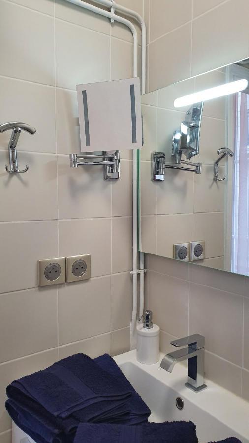 Bernardo 42 Galande Apartment Paris Ngoại thất bức ảnh